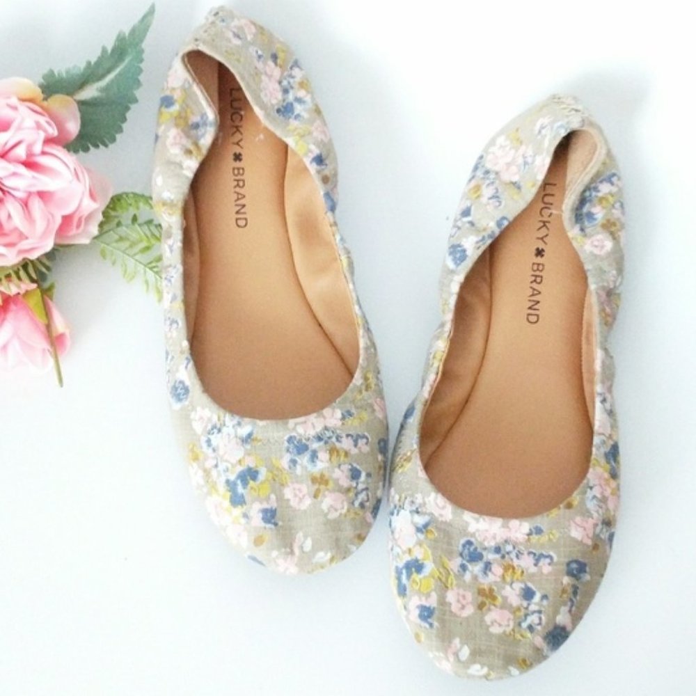 Lucky Brand Women's floral canvas Emmie flats sz 7